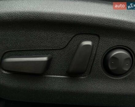 Белый Киа Niro, объемом двигателя 0 л и пробегом 38 тыс. км за 24700 $, фото 2 на Automoto.ua