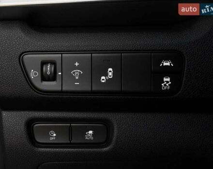 Белый Киа Niro, объемом двигателя 0 л и пробегом 59 тыс. км за 22800 $, фото 2 на Automoto.ua