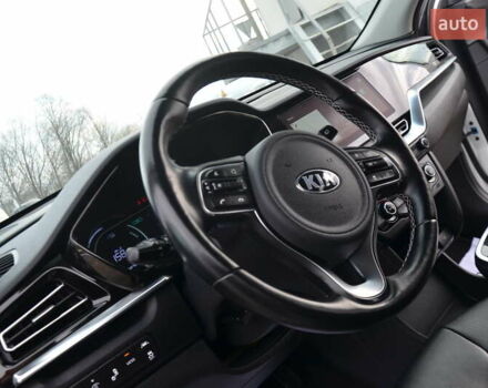 Белый Киа Niro, объемом двигателя 0 л и пробегом 73 тыс. км за 19548 $, фото 35 на Automoto.ua