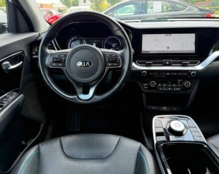 Белый Киа Niro, объемом двигателя 0 л и пробегом 30 тыс. км за 13000 $, фото 11 на Automoto.ua