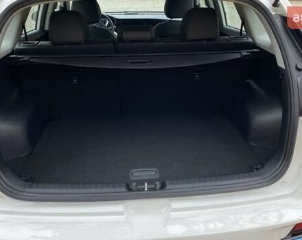 Белый Киа Niro, объемом двигателя 0 л и пробегом 63 тыс. км за 22500 $, фото 37 на Automoto.ua