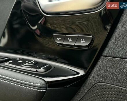 Белый Киа Niro, объемом двигателя 0 л и пробегом 38 тыс. км за 24700 $, фото 4 на Automoto.ua