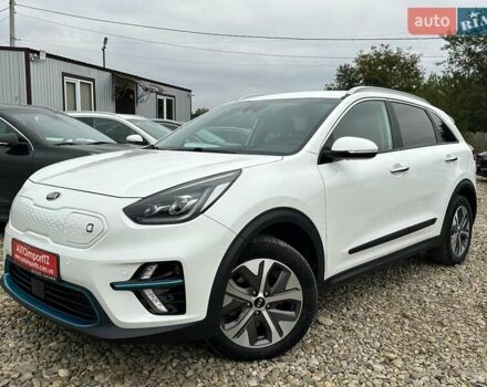 Белый Киа Niro, объемом двигателя 0 л и пробегом 56 тыс. км за 23400 $, фото 15 на Automoto.ua