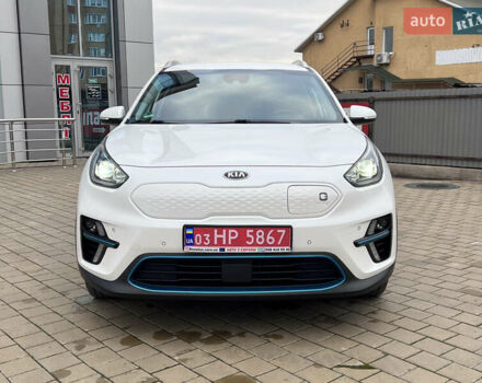 Белый Киа Niro, объемом двигателя 0 л и пробегом 129 тыс. км за 19200 $, фото 1 на Automoto.ua