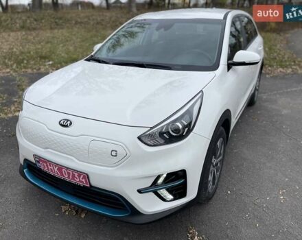 Белый Киа Niro, объемом двигателя 0 л и пробегом 96 тыс. км за 16800 $, фото 12 на Automoto.ua