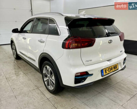 Белый Киа Niro, объемом двигателя 0 л и пробегом 164 тыс. км за 17750 $, фото 64 на Automoto.ua