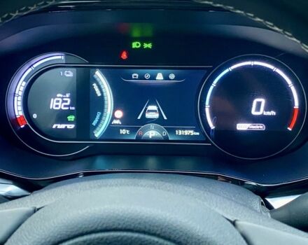 Белый Киа Niro, объемом двигателя 0 л и пробегом 132 тыс. км за 19750 $, фото 7 на Automoto.ua