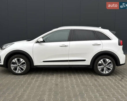 Белый Киа Niro, объемом двигателя 0 л и пробегом 51 тыс. км за 24200 $, фото 80 на Automoto.ua