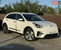 Білий Кіа Niro, об'ємом двигуна 0 л та пробігом 121 тис. км за 18950 $, фото 10 на Automoto.ua