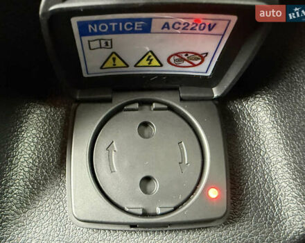 Белый Киа Niro, объемом двигателя 0 л и пробегом 54 тыс. км за 24700 $, фото 93 на Automoto.ua