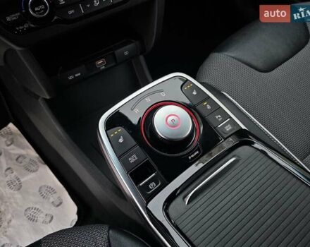 Белый Киа Niro, объемом двигателя 0 л и пробегом 149 тыс. км за 17499 $, фото 26 на Automoto.ua