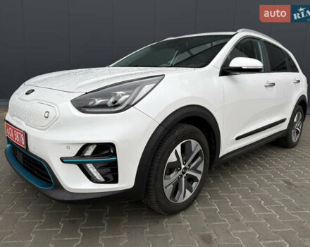Белый Киа Niro, объемом двигателя 0 л и пробегом 51 тыс. км за 24200 $, фото 1 на Automoto.ua
