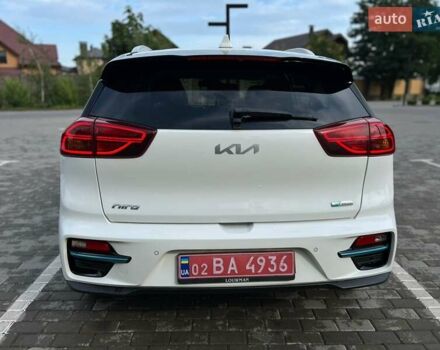 Белый Киа Niro, объемом двигателя 0 л и пробегом 112 тыс. км за 18800 $, фото 6 на Automoto.ua