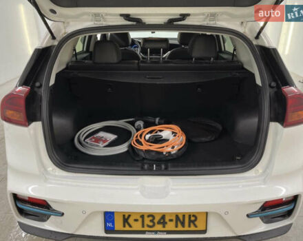 Белый Киа Niro, объемом двигателя 0 л и пробегом 164 тыс. км за 17750 $, фото 70 на Automoto.ua