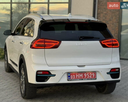 Белый Киа Niro, объемом двигателя 0 л и пробегом 113 тыс. км за 17800 $, фото 23 на Automoto.ua
