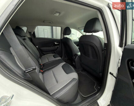 Белый Киа Niro, объемом двигателя 0 л и пробегом 39 тыс. км за 23400 $, фото 60 на Automoto.ua