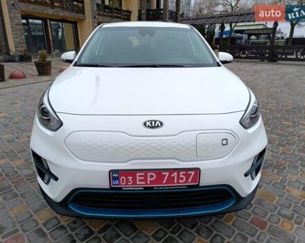 Белый Киа Niro, объемом двигателя 0 л и пробегом 34 тыс. км за 19999 $, фото 19 на Automoto.ua