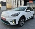 Білий Кіа Niro, об'ємом двигуна 0 л та пробігом 114 тис. км за 18880 $, фото 3 на Automoto.ua