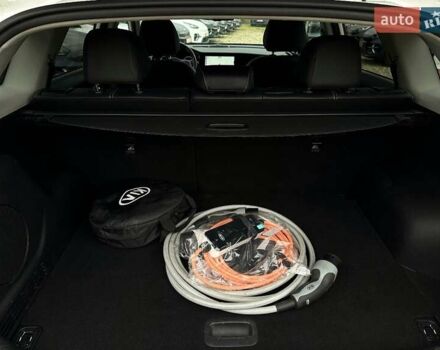 Белый Киа Niro, объемом двигателя 0 л и пробегом 62 тыс. км за 23500 $, фото 79 на Automoto.ua