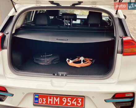 Белый Киа Niro, объемом двигателя 0 л и пробегом 164 тыс. км за 17750 $, фото 34 на Automoto.ua