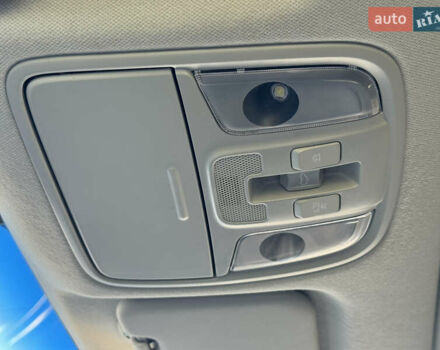 Білий Кіа Niro, об'ємом двигуна 0 л та пробігом 107 тис. км за 20900 $, фото 31 на Automoto.ua