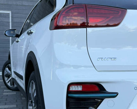 Белый Киа Niro, объемом двигателя 0 л и пробегом 80 тыс. км за 17800 $, фото 34 на Automoto.ua