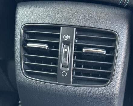 Білий Кіа Niro, об'ємом двигуна 0 л та пробігом 107 тис. км за 20900 $, фото 41 на Automoto.ua