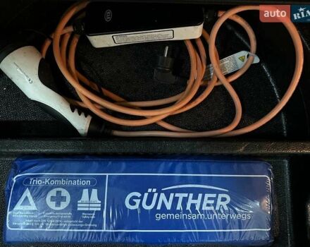 Білий Кіа Niro, об'ємом двигуна 0 л та пробігом 35 тис. км за 24400 $, фото 95 на Automoto.ua