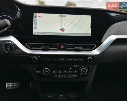 Білий Кіа Niro, об'ємом двигуна 0 л та пробігом 62 тис. км за 24500 $, фото 59 на Automoto.ua