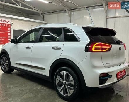 Білий Кіа Niro, об'ємом двигуна 0 л та пробігом 35 тис. км за 24400 $, фото 25 на Automoto.ua