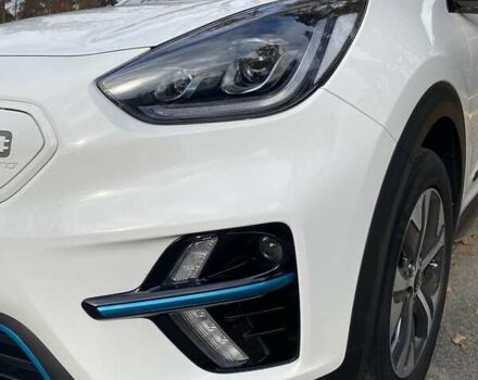 Белый Киа Niro, объемом двигателя 0 л и пробегом 63 тыс. км за 22500 $, фото 4 на Automoto.ua