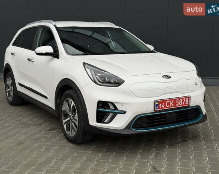 Белый Киа Niro, объемом двигателя 0 л и пробегом 51 тыс. км за 24200 $, фото 48 на Automoto.ua