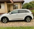 Белый Киа Niro, объемом двигателя 0 л и пробегом 132 тыс. км за 19750 $, фото 4 на Automoto.ua