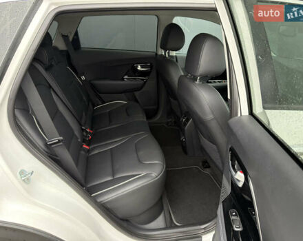 Белый Киа Niro, объемом двигателя 0 л и пробегом 51 тыс. км за 24200 $, фото 76 на Automoto.ua