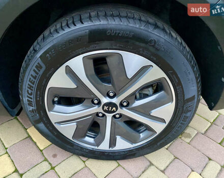 Белый Киа Niro, объемом двигателя 0 л и пробегом 97 тыс. км за 19995 $, фото 26 на Automoto.ua
