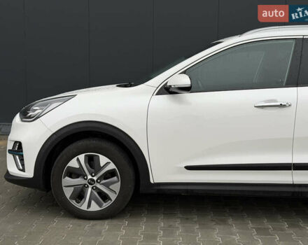 Белый Киа Niro, объемом двигателя 0 л и пробегом 51 тыс. км за 24200 $, фото 82 на Automoto.ua
