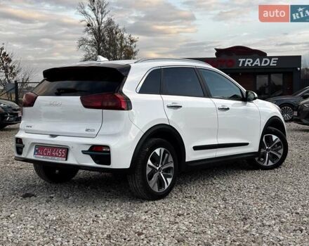 Белый Киа Niro, объемом двигателя 0 л и пробегом 72 тыс. км за 23600 $, фото 12 на Automoto.ua