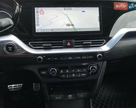 Белый Киа Niro, объемом двигателя 0 л и пробегом 30 тыс. км за 23500 $, фото 58 на Automoto.ua