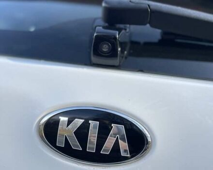 Белый Киа Niro, объемом двигателя 0 л и пробегом 96 тыс. км за 16800 $, фото 18 на Automoto.ua