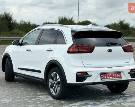 Белый Киа Niro, объемом двигателя 0 л и пробегом 63 тыс. км за 20500 $, фото 10 на Automoto.ua