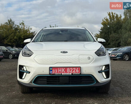 Білий Кіа Niro, об'ємом двигуна 0 л та пробігом 82 тис. км за 23266 $, фото 1 на Automoto.ua