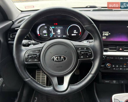 Белый Киа Niro, объемом двигателя 0 л и пробегом 39 тыс. км за 23400 $, фото 36 на Automoto.ua