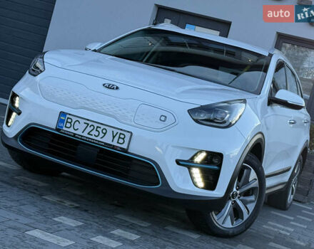 Белый Киа Niro, объемом двигателя 0 л и пробегом 80 тыс. км за 17800 $, фото 16 на Automoto.ua
