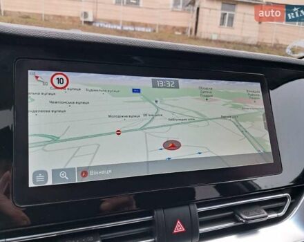 Белый Киа Niro, объемом двигателя 0 л и пробегом 90 тыс. км за 20850 $, фото 8 на Automoto.ua