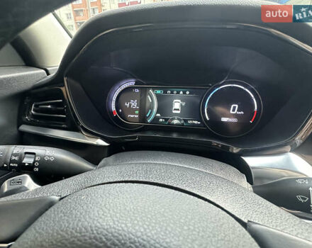 Белый Киа Niro, объемом двигателя 0 л и пробегом 122 тыс. км за 17999 $, фото 42 на Automoto.ua