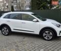Белый Киа Niro, объемом двигателя 0 л и пробегом 149 тыс. км за 17499 $, фото 4 на Automoto.ua