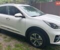 Білий Кіа Niro, об'ємом двигуна 0 л та пробігом 75 тис. км за 19700 $, фото 47 на Automoto.ua