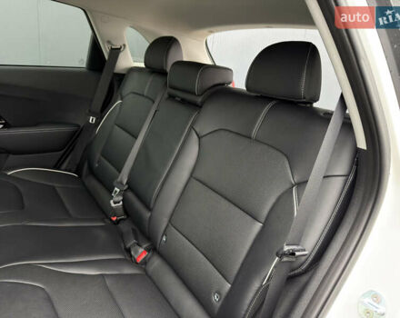 Белый Киа Niro, объемом двигателя 0 л и пробегом 51 тыс. км за 24200 $, фото 29 на Automoto.ua