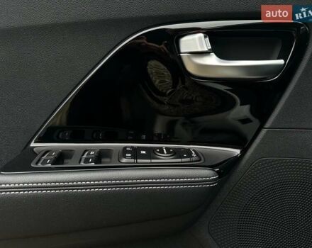 Белый Киа Niro, объемом двигателя 0 л и пробегом 56 тыс. км за 23400 $, фото 31 на Automoto.ua