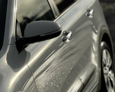 Білий Кіа Niro, об'ємом двигуна 0 л та пробігом 117 тис. км за 19750 $, фото 17 на Automoto.ua